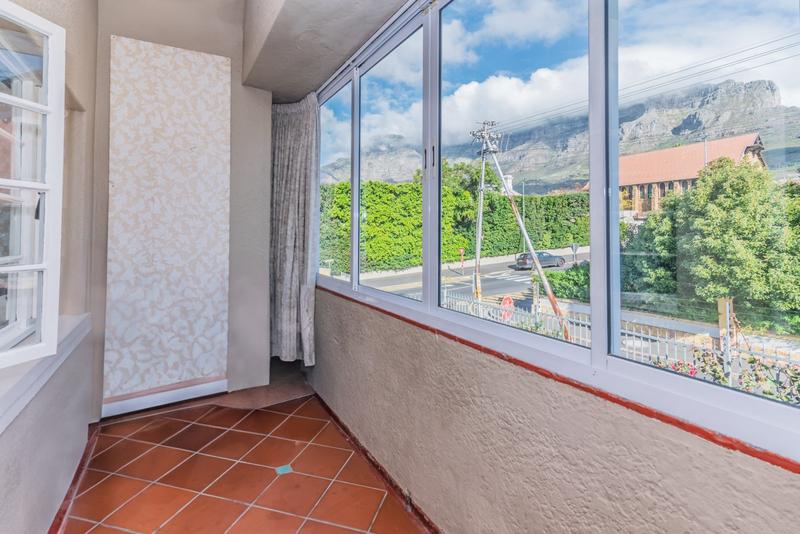To Let 2 Bedroom Property for Rent in Tamboerskloof Western Cape